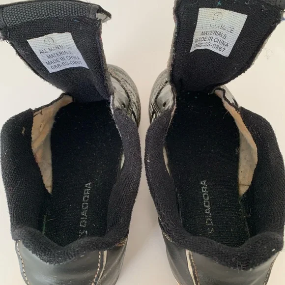 Diadora Cleats Black Silver White Shoes Baseball Boy’s Size 1 - Picture 7 of 16